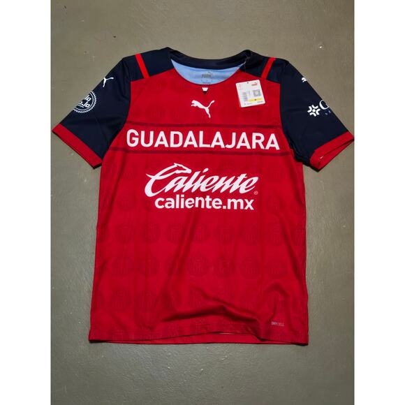NWT Puma Guadalajara Chivas Alternative‎ Red Soccer Jersey Men's Size Medium - Picture 3 of 7
